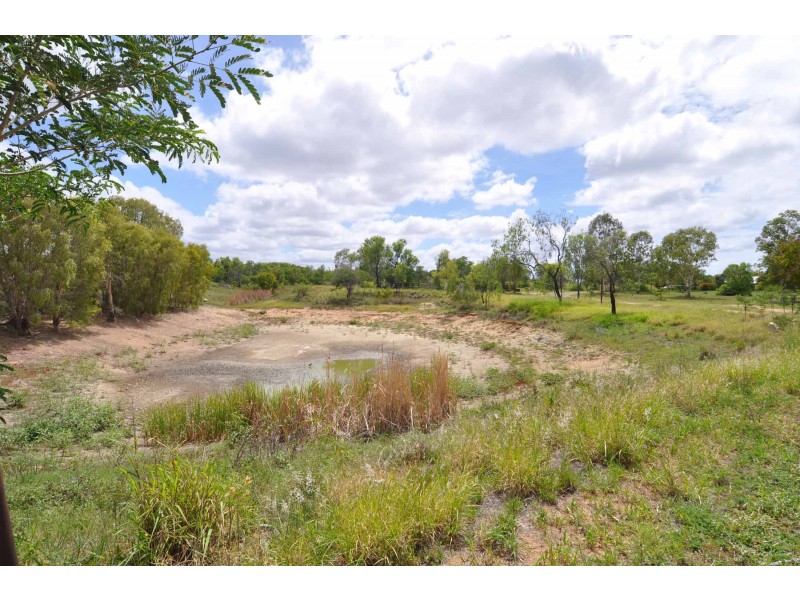 83 Louisa Road, Southern Cross QLD 4820