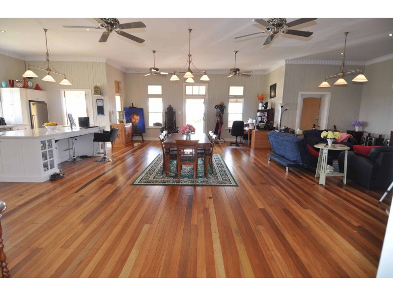 129 Range Road, Charters Towers QLD 4820