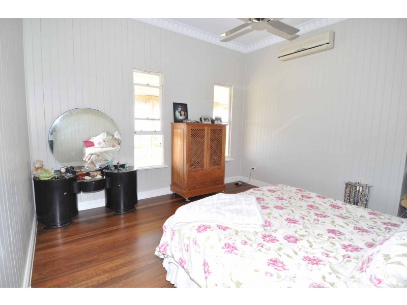 129 Range Road, Charters Towers QLD 4820