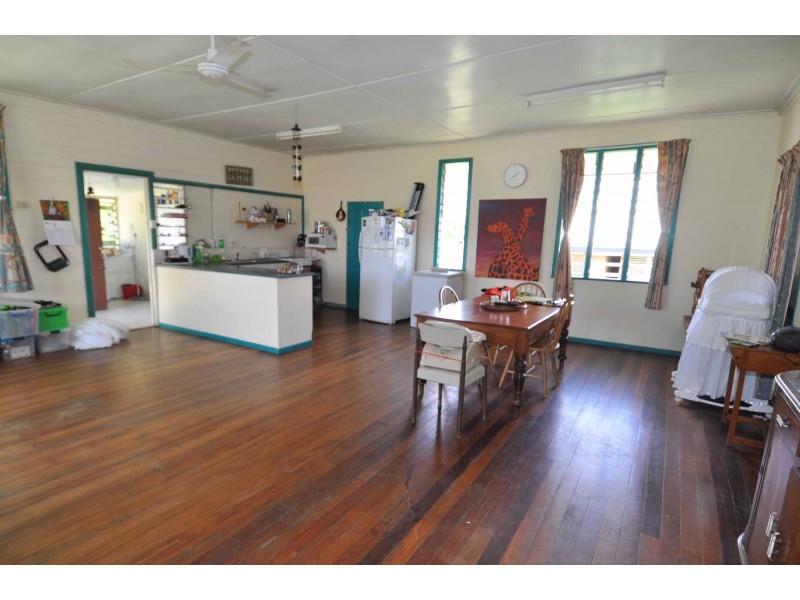 113 Stubley Street, Charters Towers QLD 4820