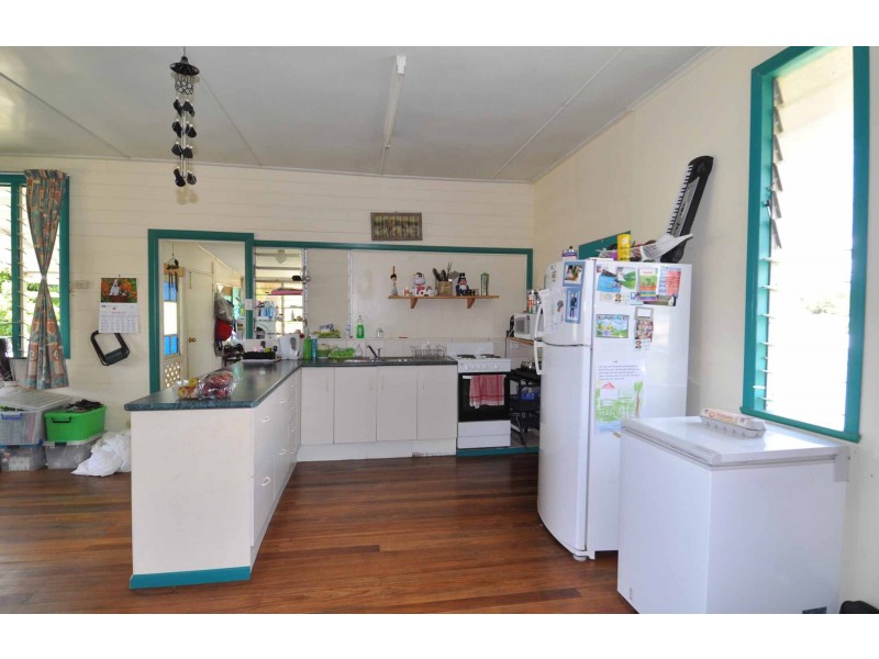 113 Stubley Street, Charters Towers QLD 4820