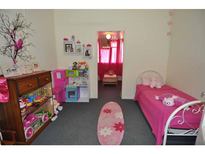 113 Stubley Street, Charters Towers QLD 4820