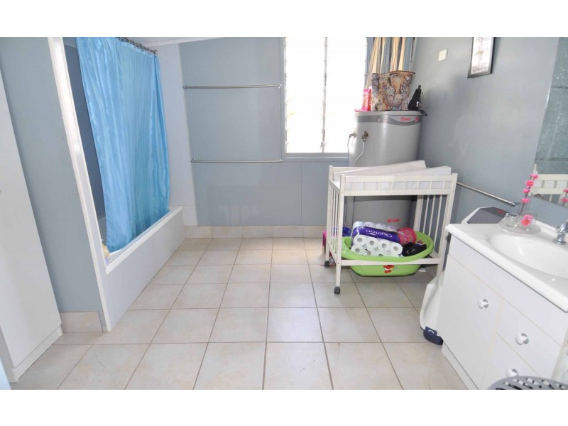113 Stubley Street, Charters Towers QLD 4820