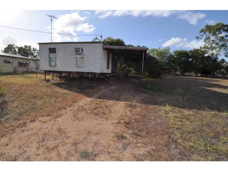 55 Raven Street, Ravenswood QLD 4816