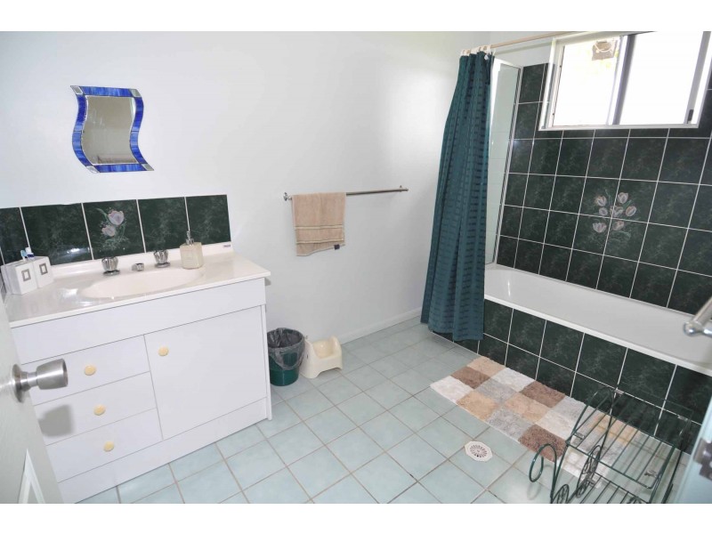 268 Hulls Road, Broughton QLD 4820
