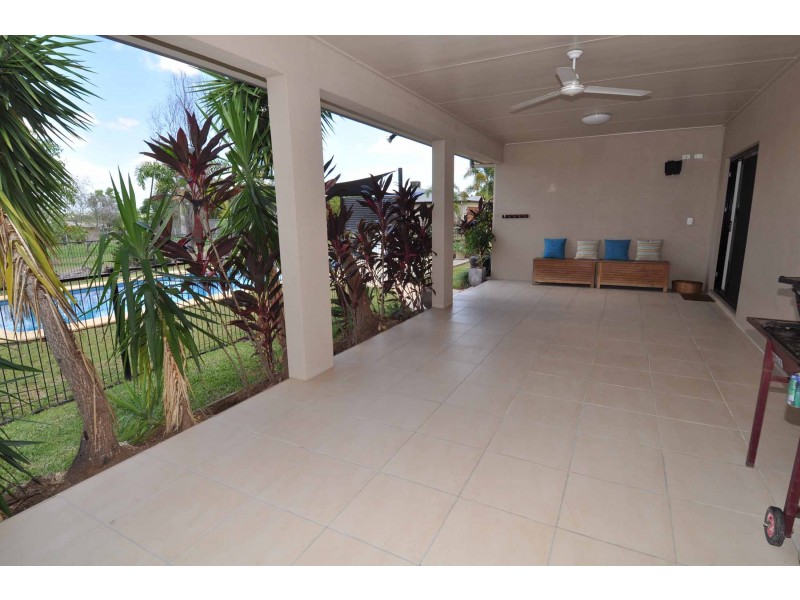 72 Phillipson Road, Charters Towers QLD 4820