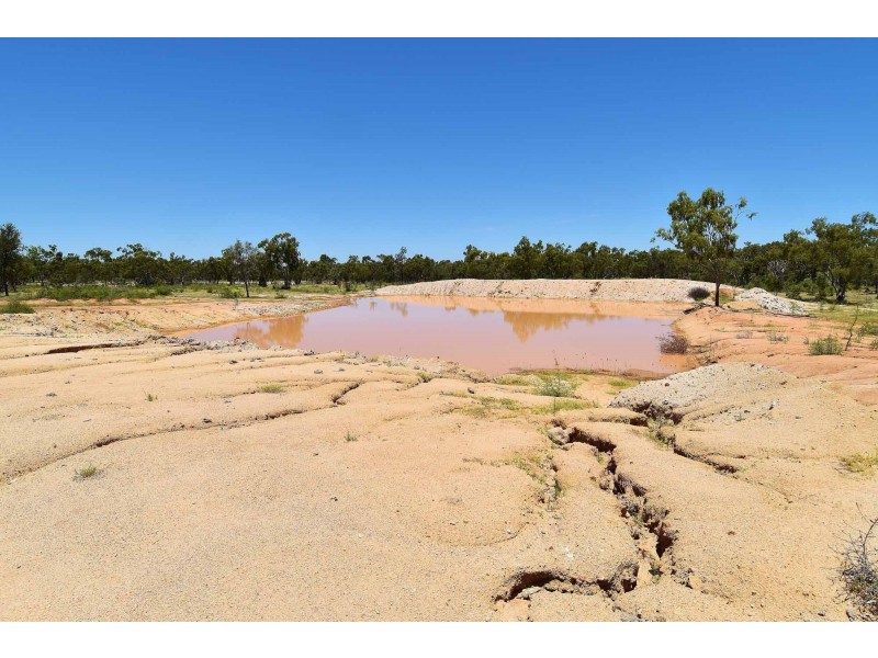 370 Broughton Road, Charters Towers QLD 4820