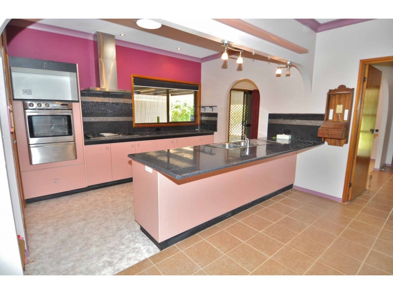 70 Alexandra Road, Broughton QLD 4820