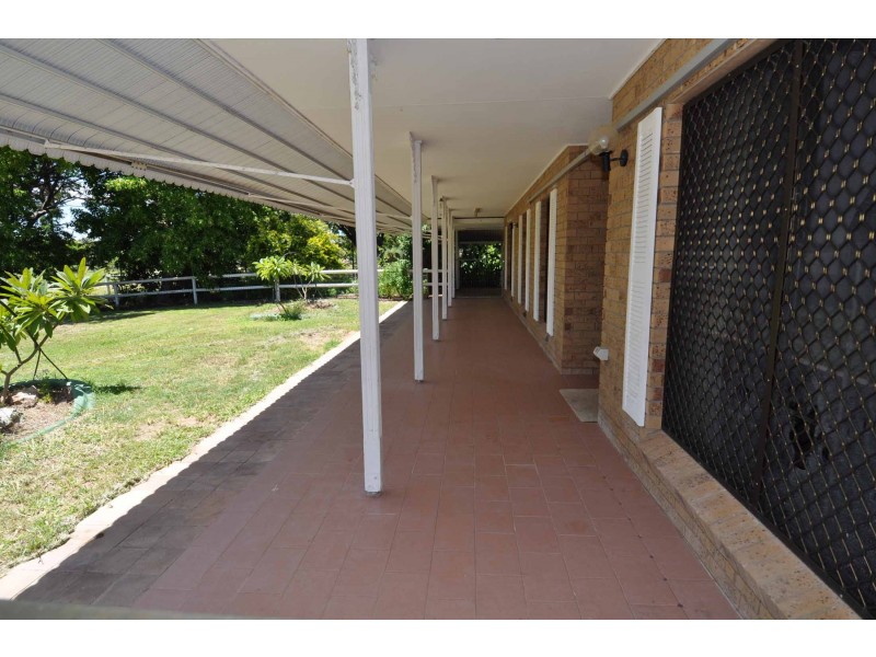 70 Alexandra Road, Broughton QLD 4820