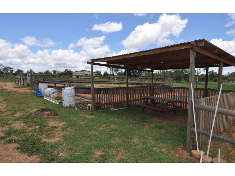 70 Alexandra Road, Broughton QLD 4820