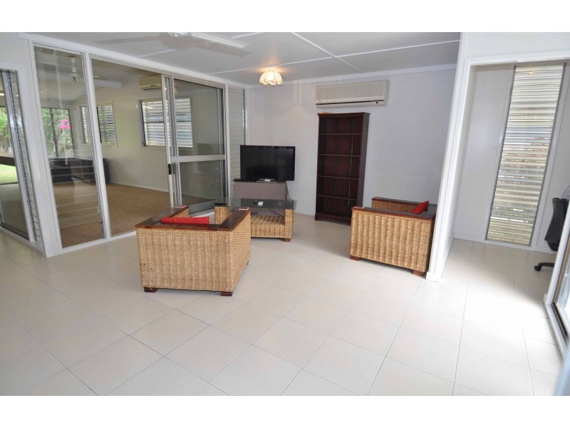 20 Anne Street, Charters Towers City QLD 4820