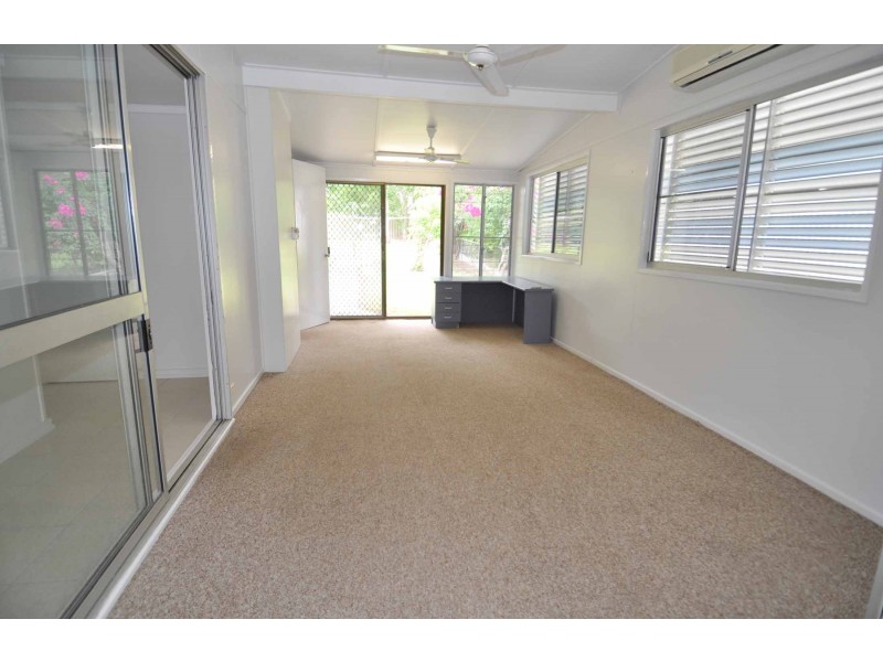 20 Anne Street, Charters Towers City QLD 4820