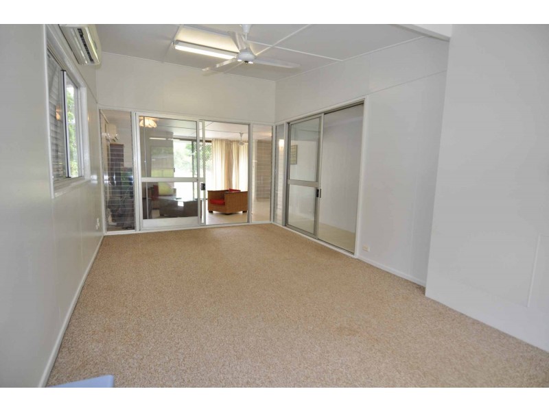 20 Anne Street, Charters Towers City QLD 4820