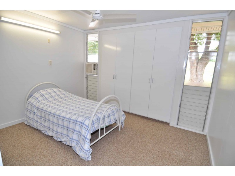 20 Anne Street, Charters Towers City QLD 4820