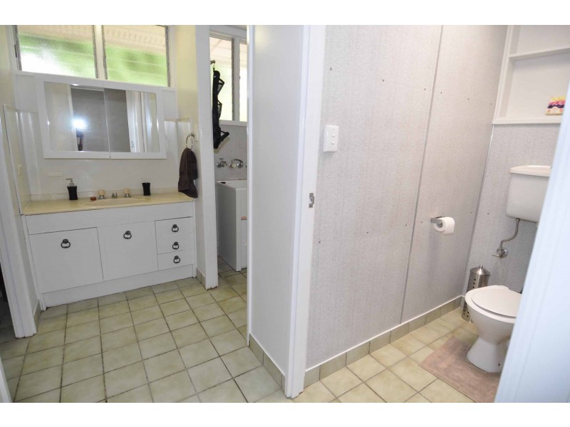 20 Anne Street, Charters Towers City QLD 4820