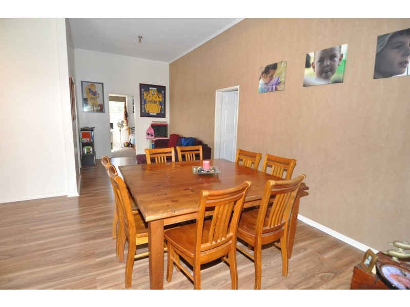 7 Aland Street, Charters Towers QLD 4820