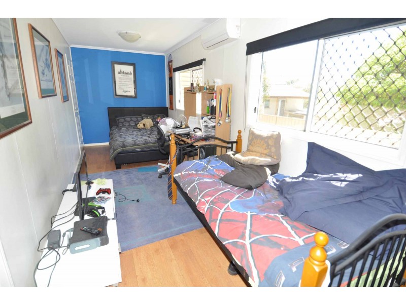 7 Aland Street, Charters Towers QLD 4820