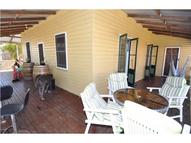 7 Aland Street, Charters Towers QLD 4820