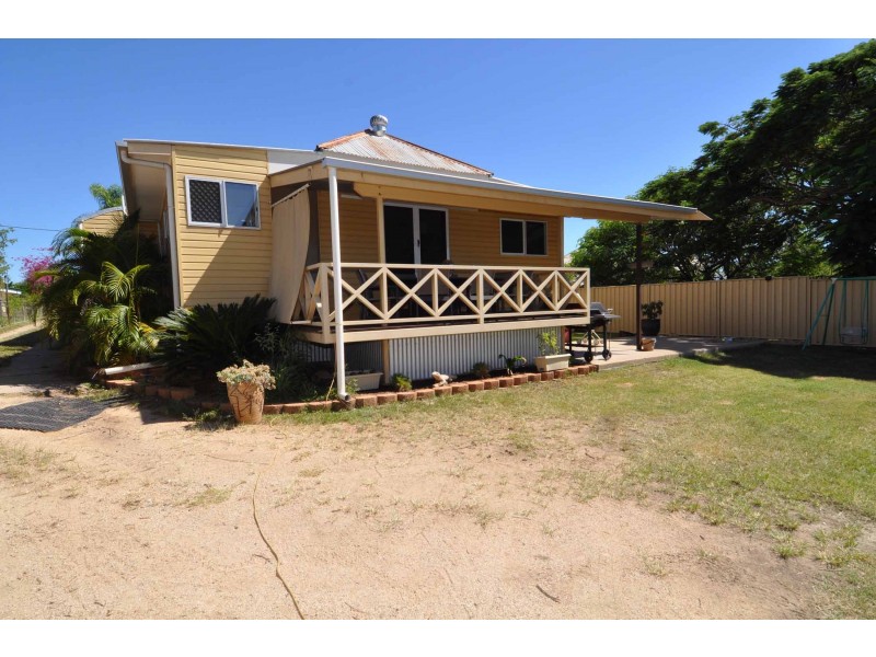 7 Aland Street, Charters Towers QLD 4820