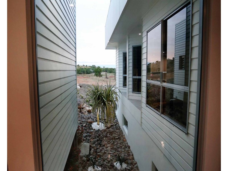 13 Alabama Road, Alabama Hill QLD 4820