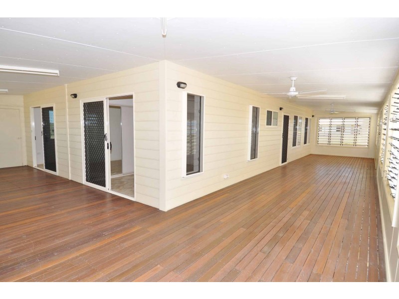 60 Jardine Street, Charters Towers QLD 4820