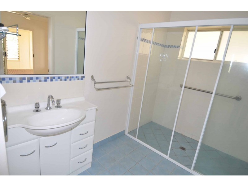 60 Jardine Street, Charters Towers QLD 4820