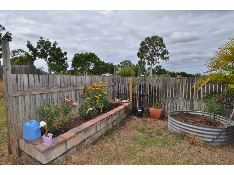 8 Stubley Street, Charters Towers QLD 4820