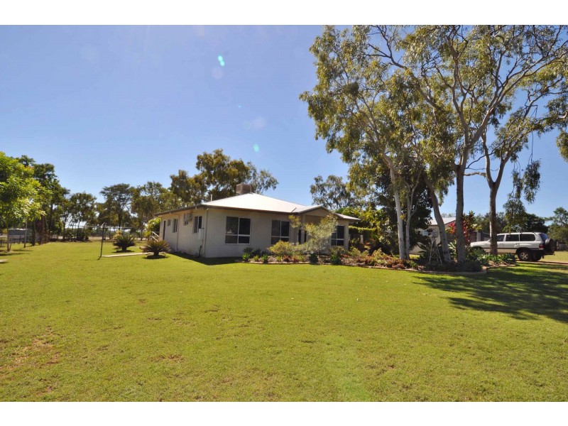 11 Kirrima Court, Charters Towers QLD 4820