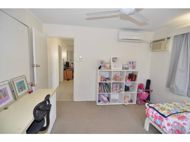 44 Ryan Street, Charters Towers QLD 4820