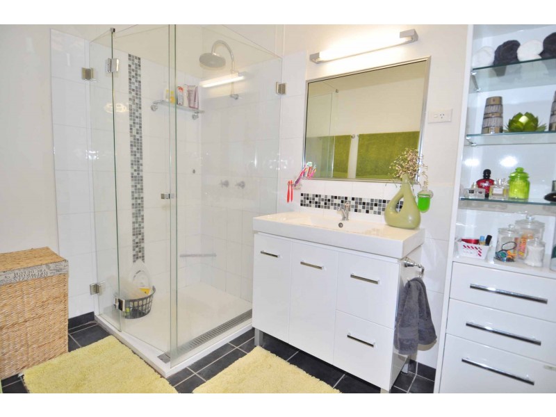 44 Ryan Street, Charters Towers QLD 4820