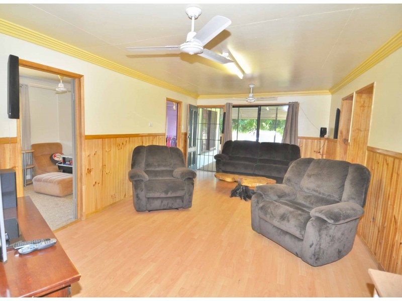 6 Moores Street, Charters Towers QLD 4820