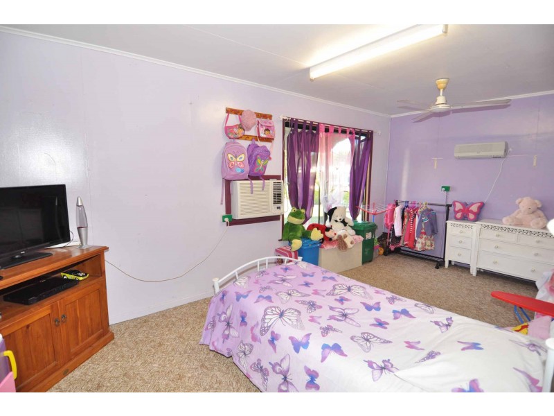 6 Moores Street, Charters Towers QLD 4820