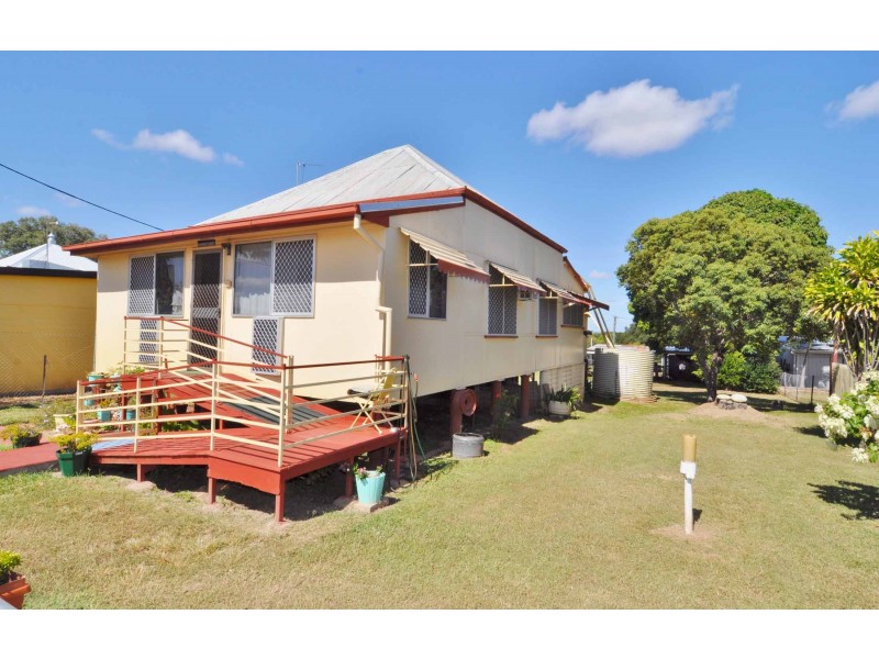 9 Rainbow Road, Charters Towers QLD 4820