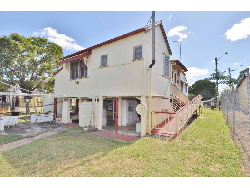 9 Rainbow Road, Charters Towers QLD 4820