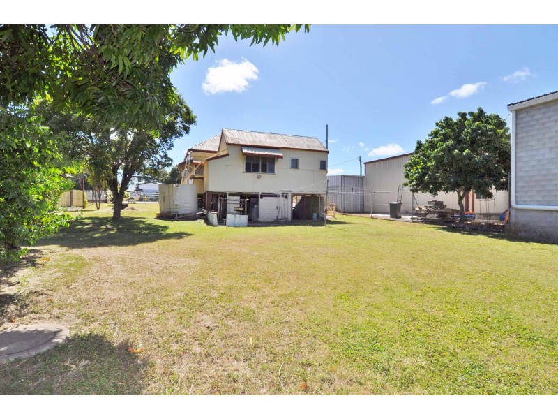 9 Rainbow Road, Charters Towers QLD 4820