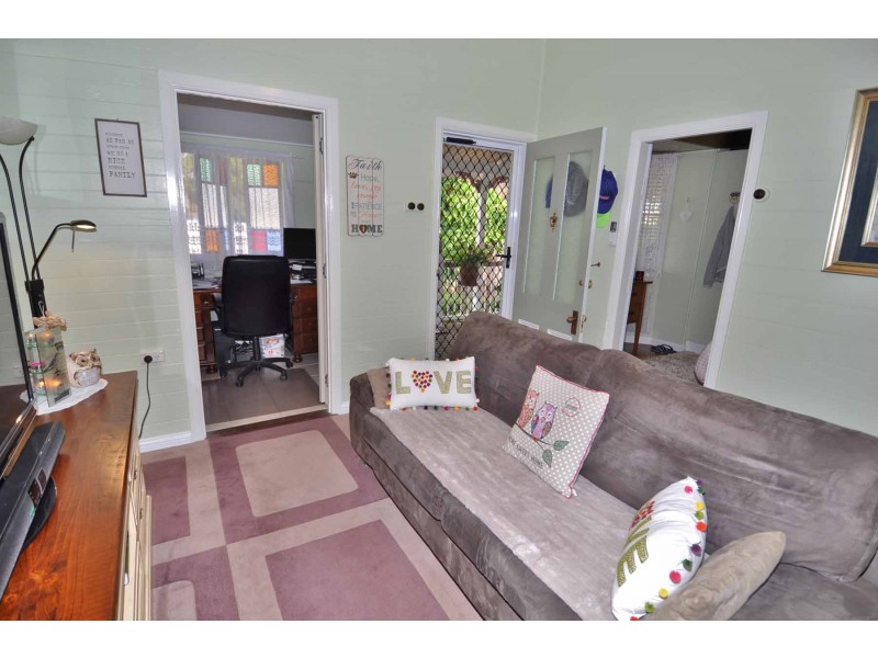 43 King Street, Charters Towers QLD 4820