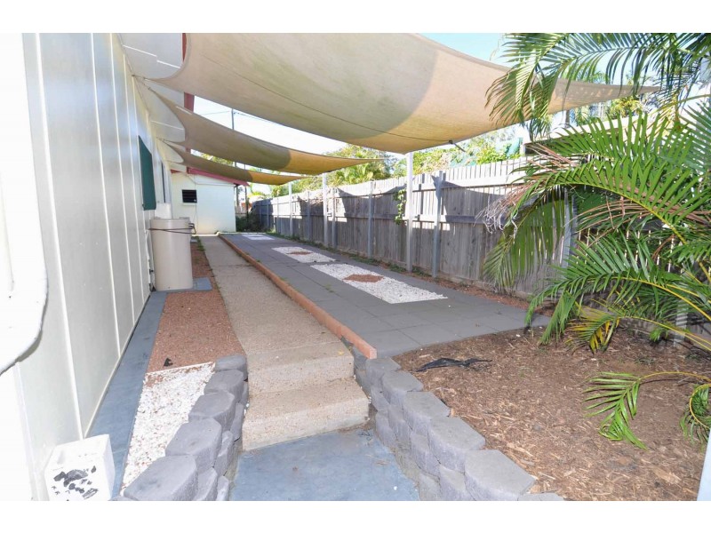 32 Oxford Street, Charters Towers City QLD 4820