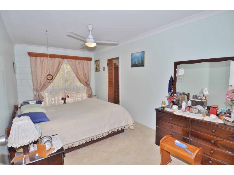 107 Cowards Road, Broughton QLD 4820