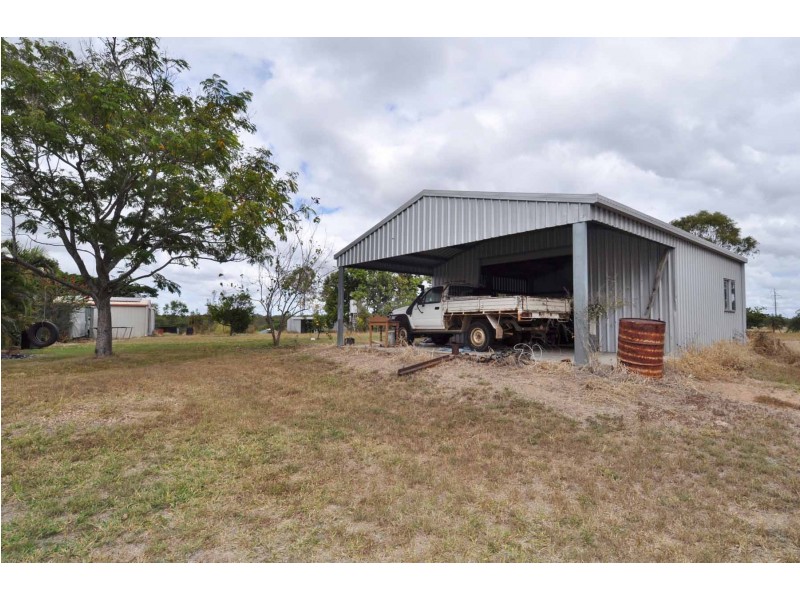 107 Cowards Road, Broughton QLD 4820