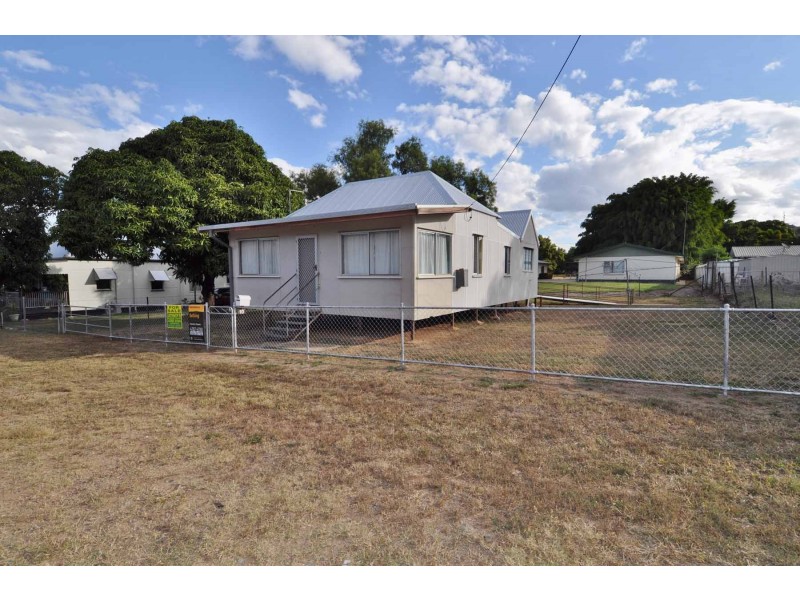 10 Slater Street, Charters Towers QLD 4820