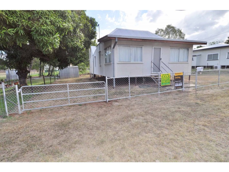 10 Slater Street, Charters Towers QLD 4820