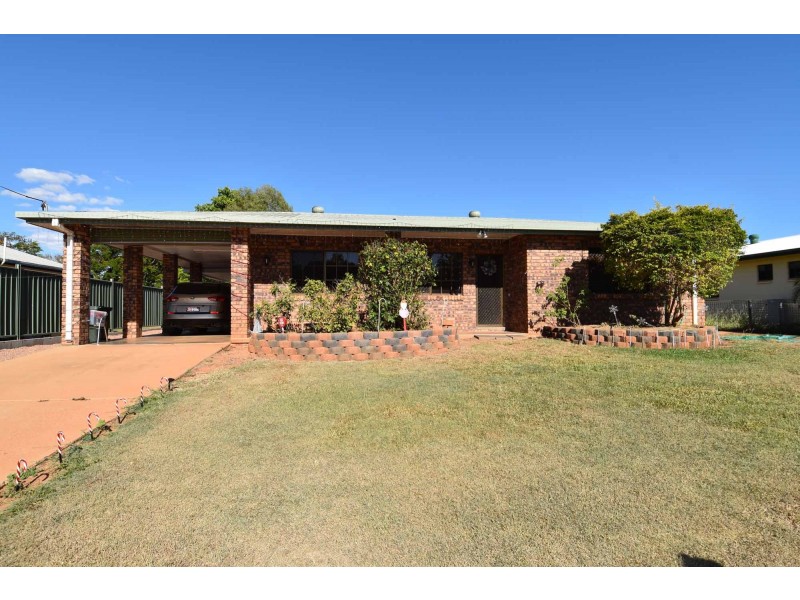 33 Gordon Street, Richmond Hill QLD 4820