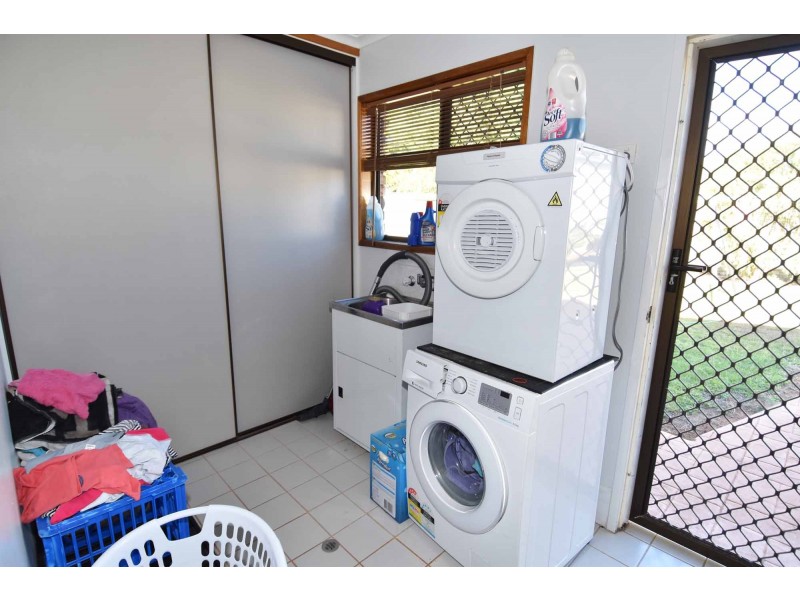 33 Gordon Street, Richmond Hill QLD 4820