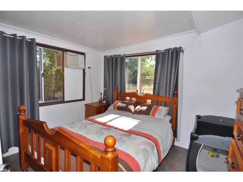 27 Beechcraft Court, Breddan QLD 4820