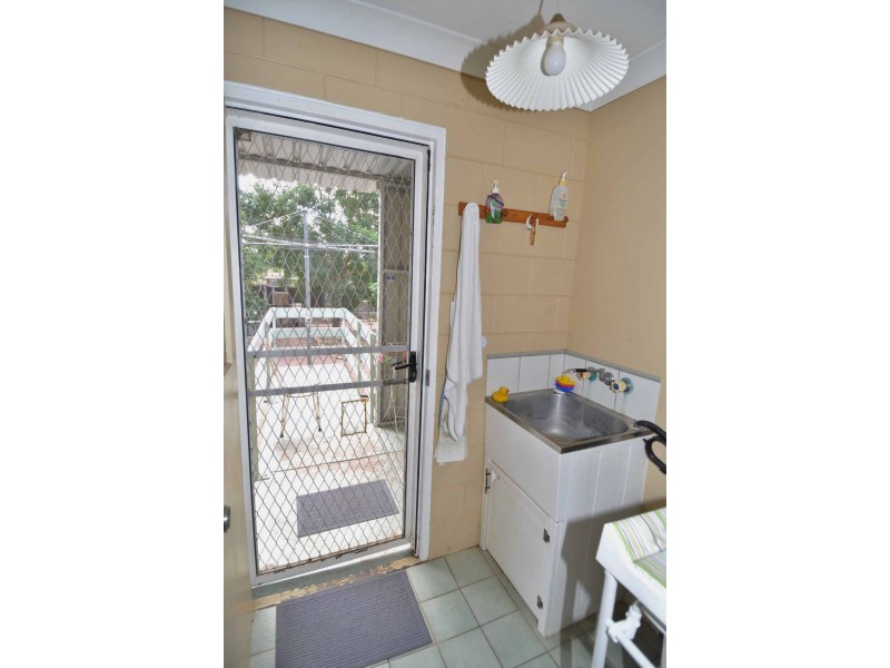 27 Beechcraft Court, Breddan QLD 4820