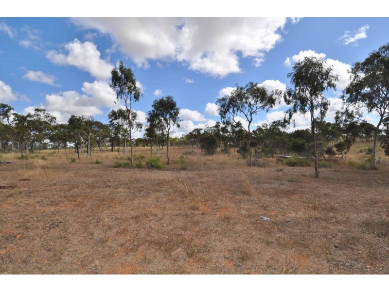 27 Beechcraft Court, Breddan QLD 4820