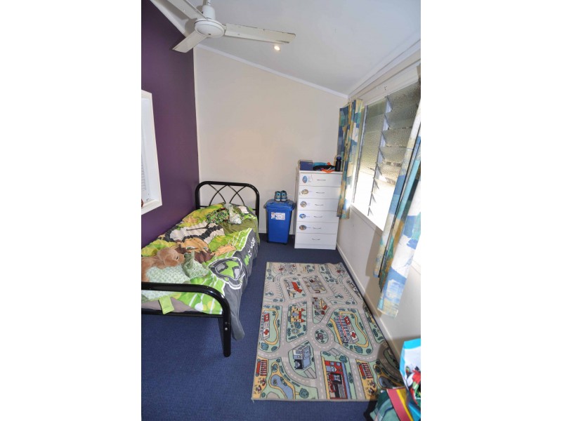 25 Melville Street, Charters Towers QLD 4820