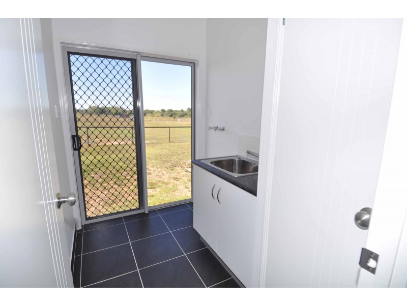 215 Bluff Road, Charters Towers QLD 4820