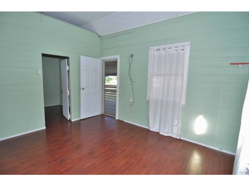 58 Hackett Terrace, Charters Towers QLD 4820