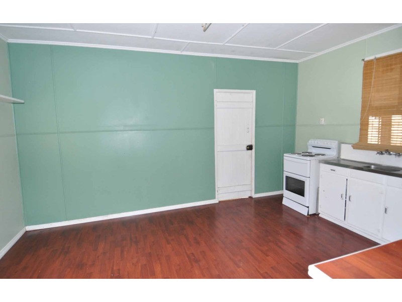 58 Hackett Terrace, Charters Towers QLD 4820